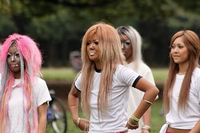 Ganguro is going West! (48 pics+2 videos)