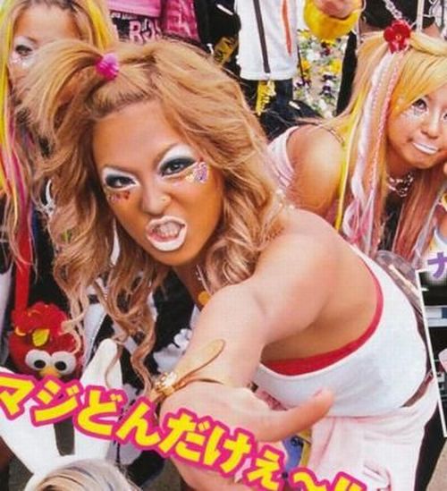 Ganguro is going West! (48 pics+2 videos)