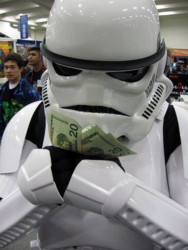 Stormtroopers in everyday life (23 photos)