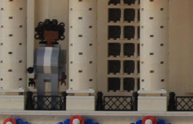 Barack Obama's inauguration in Legoland, California (12 photos)