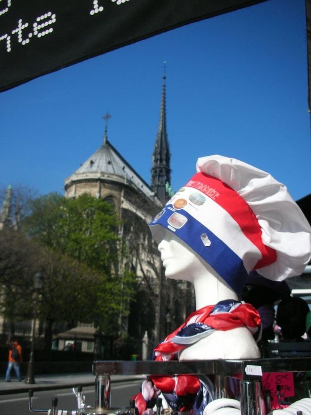 About the French with humor (50 pics)