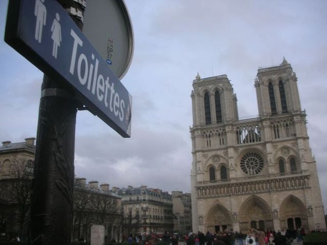 About the French with humor (50 pics)