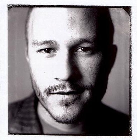 Heath Ledger. One year later (30 pics)