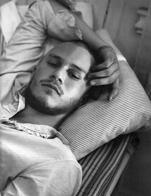 Heath Ledger. One year later (30 pics)