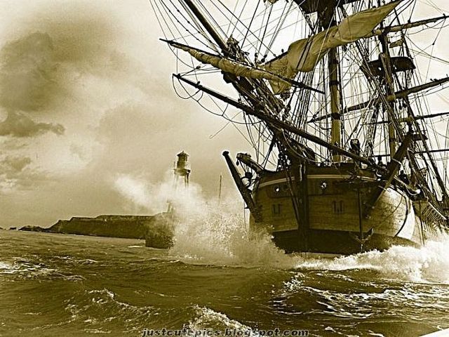 Turk pirate ship (12 photos)