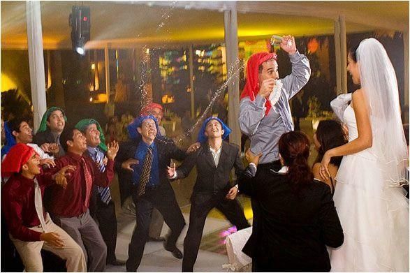 Amusing pictures from weddings (100 pics)