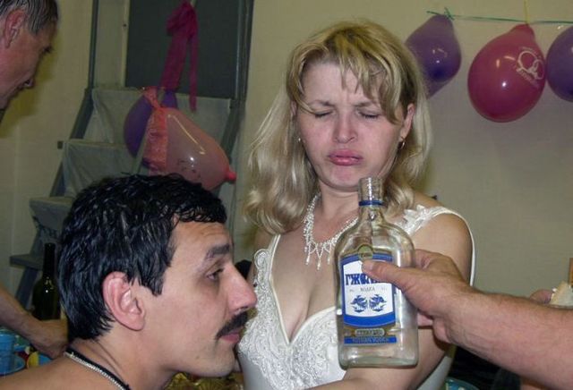 Amusing pictures from weddings (100 pics)