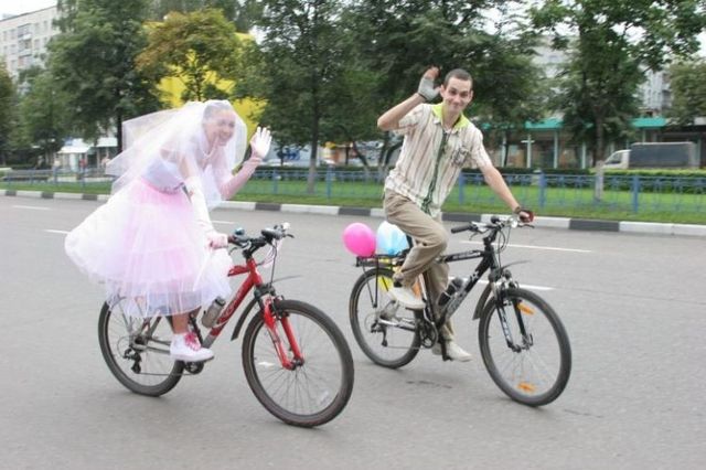 Amusing pictures from weddings (100 pics)