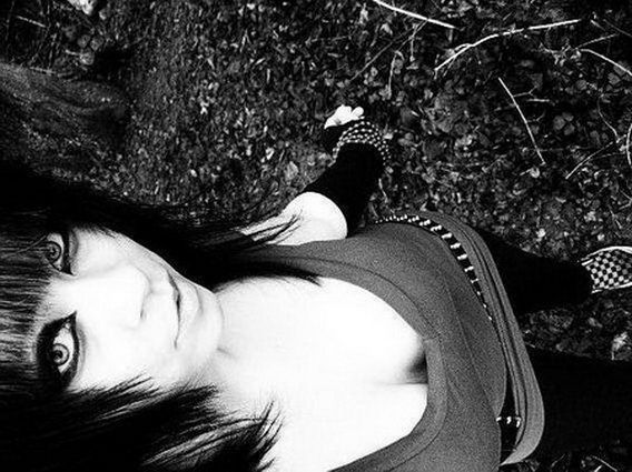 Other emo girls (15 photos)