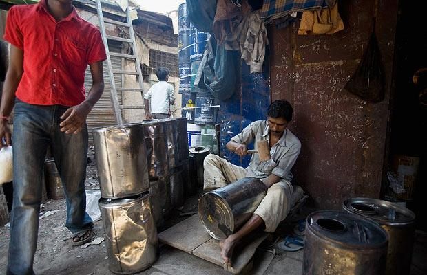 Modern India. People are…poor ((  (18 photos)