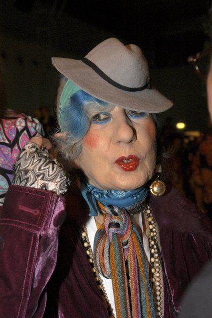 Grandma-freak (32 pics)