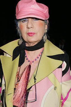Grandma-freak (32 pics)