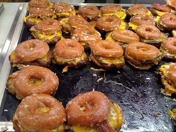 We know why people get fat and will show it to you (44 pics)