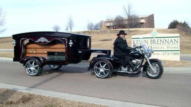 hearse_04.jpg