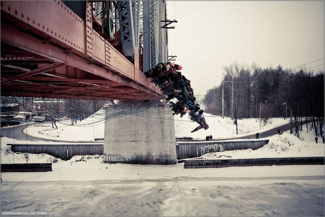 Rope-jumping it’s craziness (25 pics + 1 video)
