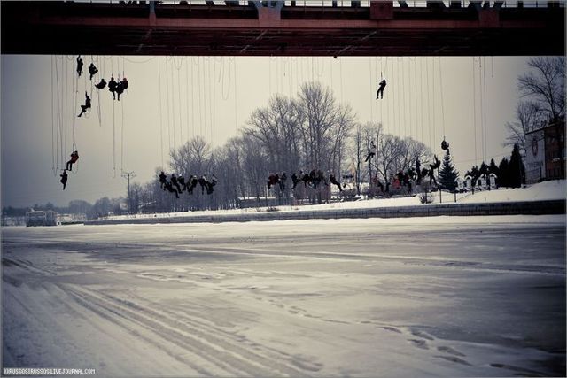 Rope-jumping it’s craziness (25 pics + 1 video)