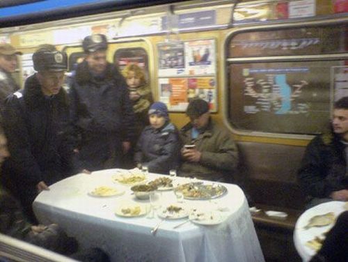 Oddies in subway (71 pics)