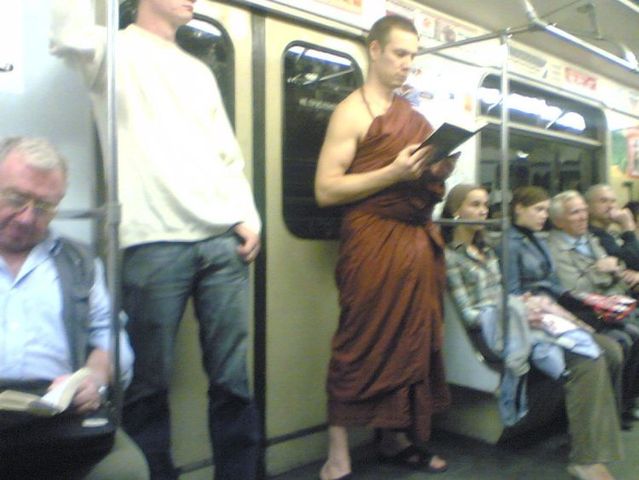 Oddies in subway (71 pics)