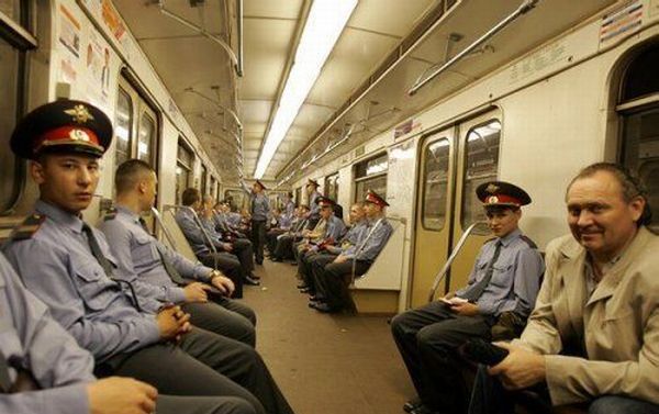 Oddies in subway (71 pics)