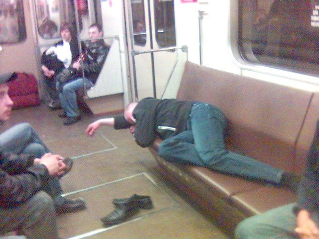 Oddies in subway (71 pics)