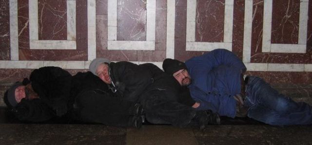 Oddies in subway (71 pics)