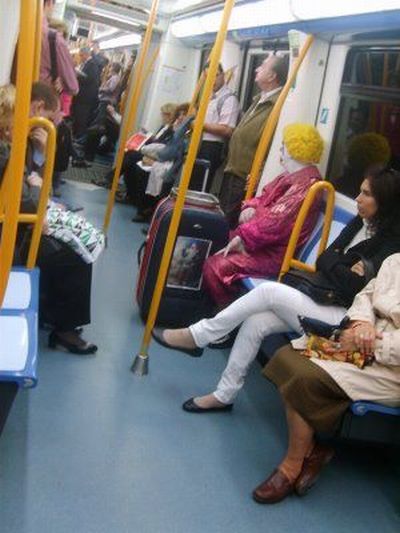 Oddies in subway (71 pics)