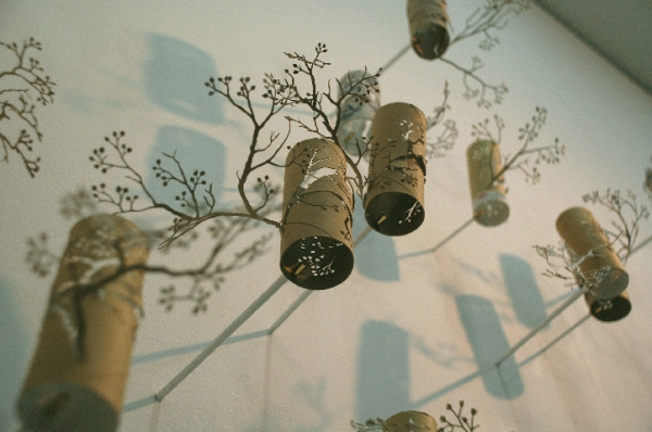 Yuken Teruya is growing paper trees (11 photos)