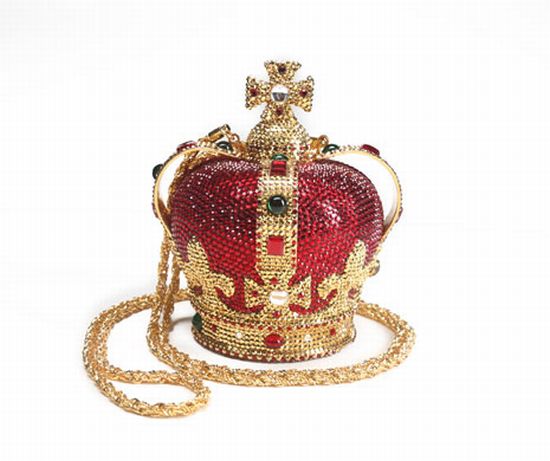 Michael Jackson sells out his property on auction (29 pics)