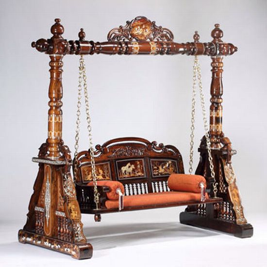 Michael Jackson sells out his property on auction (29 pics)