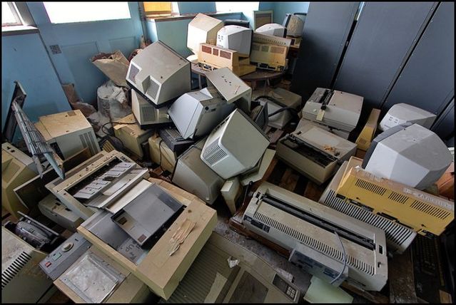 Abandoned hospital (36 pics)