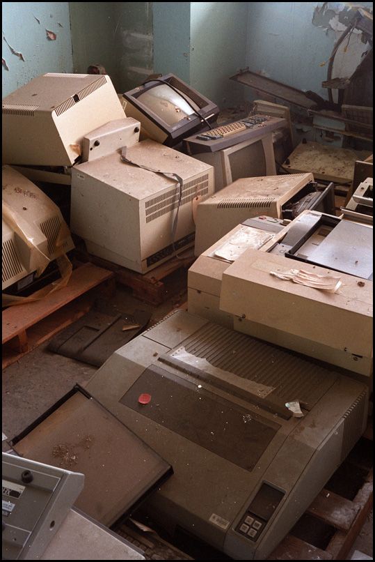 Abandoned hospital (36 pics)