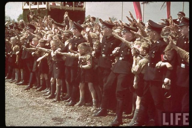 Nazist Germany in color pictures (101 pics)