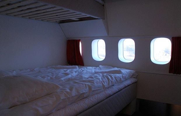 Plane converted into a hostel in Stockholm (14 photos)