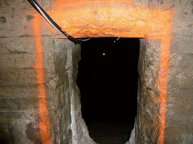 Atlantic Avenue Tunnel (35 pics)