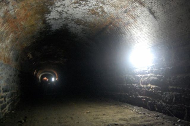 Atlantic Avenue Tunnel (35 pics)
