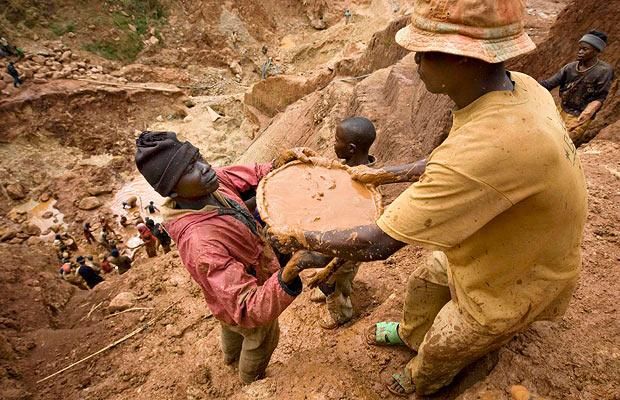 The gold mining in the Congo (15 photographs)