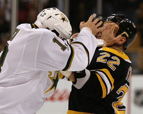 Hockey is a sport for men (33 photos)