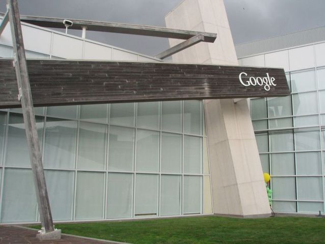 Google Offices (Googleplex) around the world (63 pics)