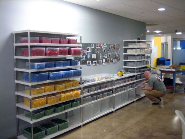 Google Offices (Googleplex) around the world (63 pics)