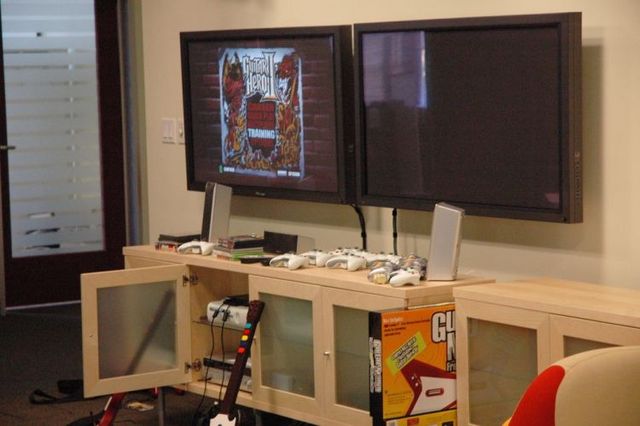 Google Offices (Googleplex) around the world (63 pics)