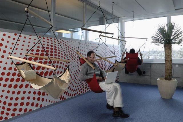 Google Offices (Googleplex) around the world (63 pics)