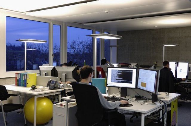 Google Offices (Googleplex) around the world (63 pics)