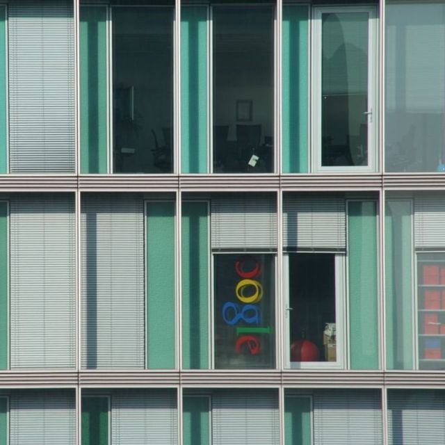 Google Offices (Googleplex) around the world (63 pics)