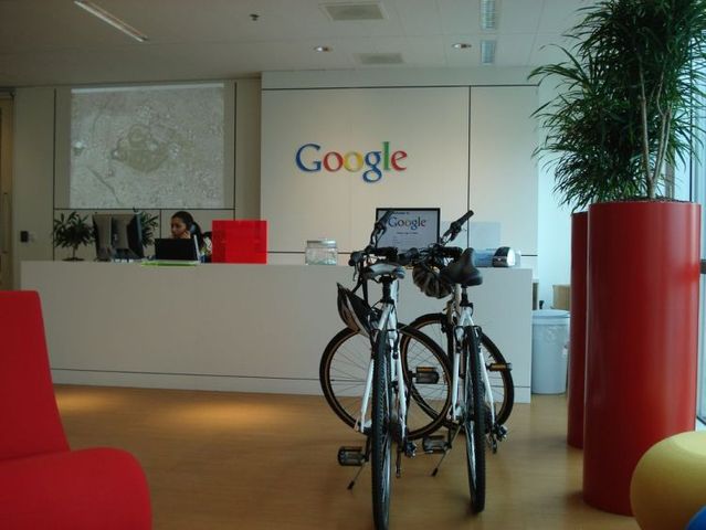 Google Offices (Googleplex) around the world (63 pics)
