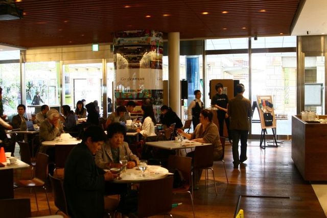 Google Offices (Googleplex) around the world (63 pics)