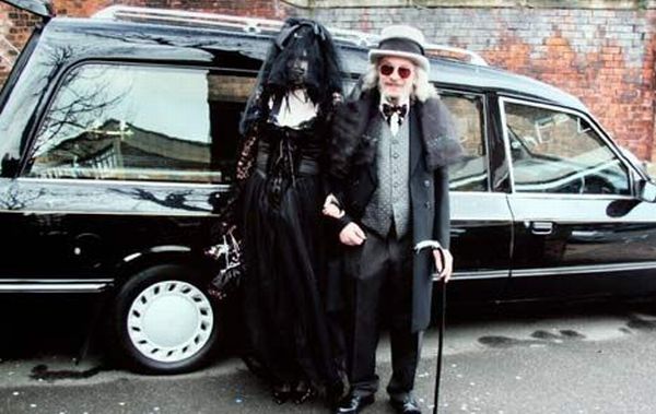 Gothic marriages (46 pics)
