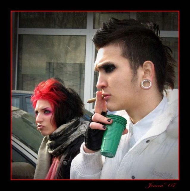Gothic marriages (46 pics)
