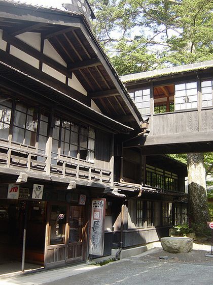 Oldest hotel in the world (16 pics)
