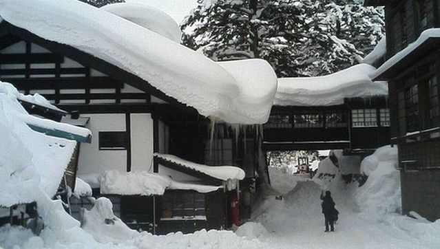Oldest hotel in the world (16 pics)