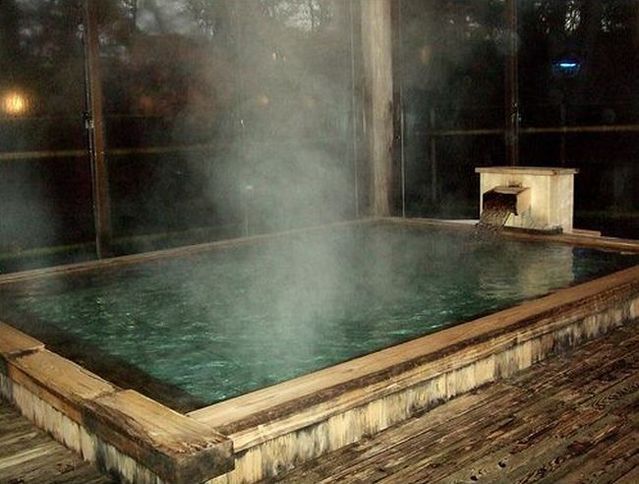 Oldest hotel in the world (16 pics)